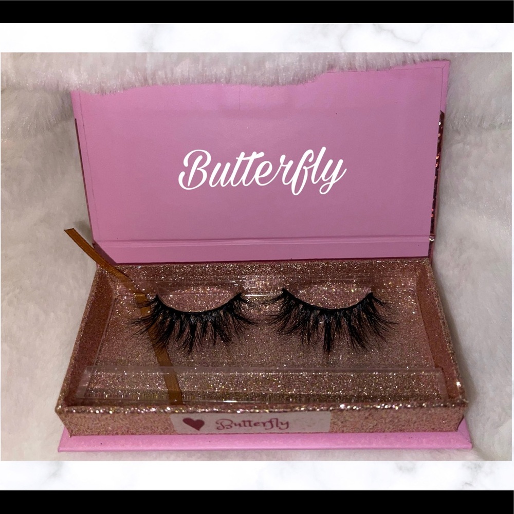 Mink Lashes - Picture 5 of 7